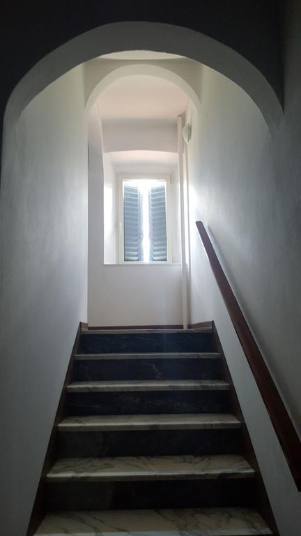 Albergo Ristorante Gualtieri 바르베리노 디 무겔로 외부 사진